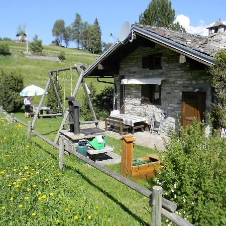 Chalet Perso Nei Boschi